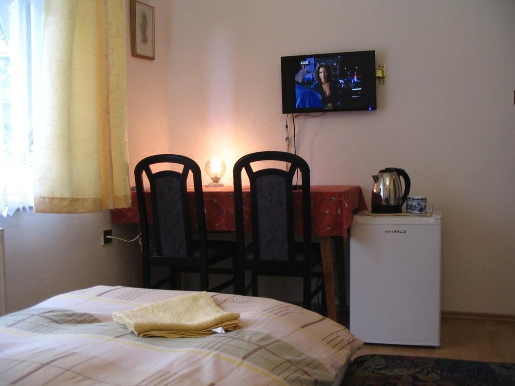 Penzion Kalina Tábor Zimmer foto